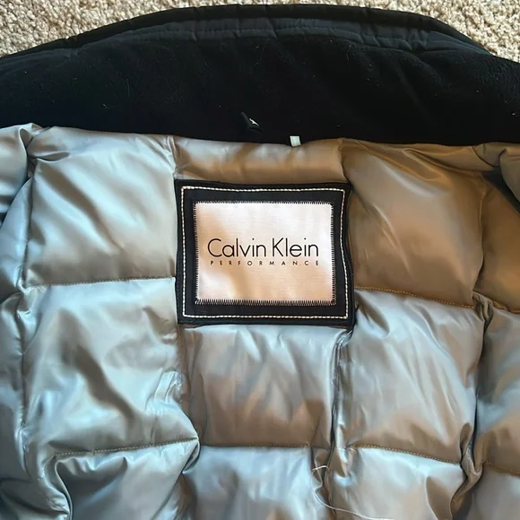New Calvin Klein Puffer Coat - Picture 10 of 10